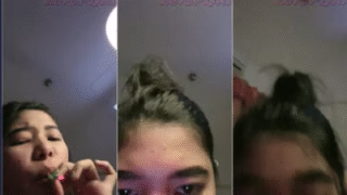 Bokep Indo Jenny Ngentot Sambil Live Sama Kawan