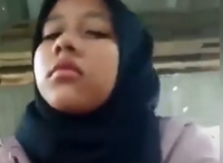 Bukan Nya Sekolah Malah Ngewe Di Gubuk Sawah