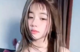 Laura Mode Cosplay Emang Ga ada Obat Viral