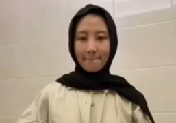 Baru Pulang Kerja Jilbab Cantik Sange Banget Pengen Pamer