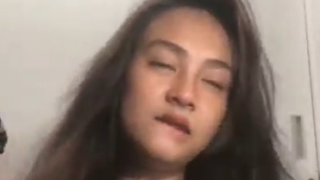 Selebgram Cantik Bangun Pagi Malah Sange Parah