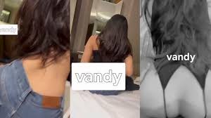 Vandy Selebgram Viral Pengen Minta Crot Dalem Di Pantat Tebel