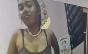 Bokep Indo Viral Terbaru Ometv Malaysia Sekalian Colmek Biar Pada Bangun