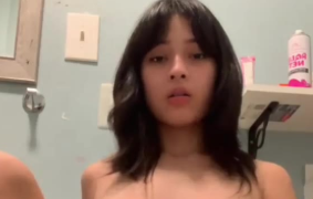 Bokep Terbaru Selebgram Cantik Colmek Muka Nya Keenakan Banget